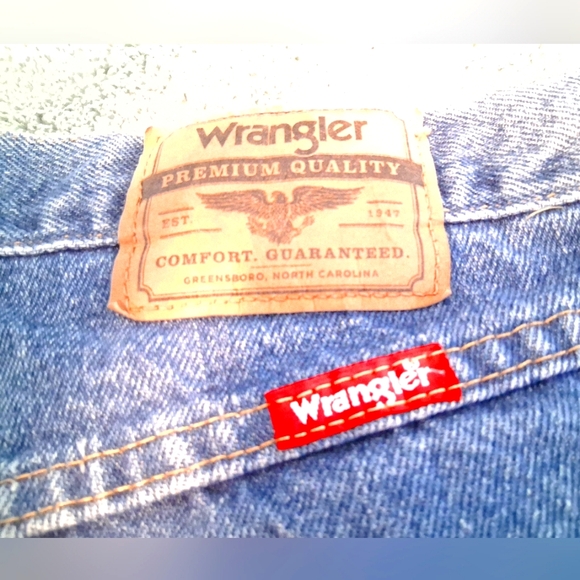 Wrangler Regular Fit Blue Jeans Classic Denim - Picture 5 of 12